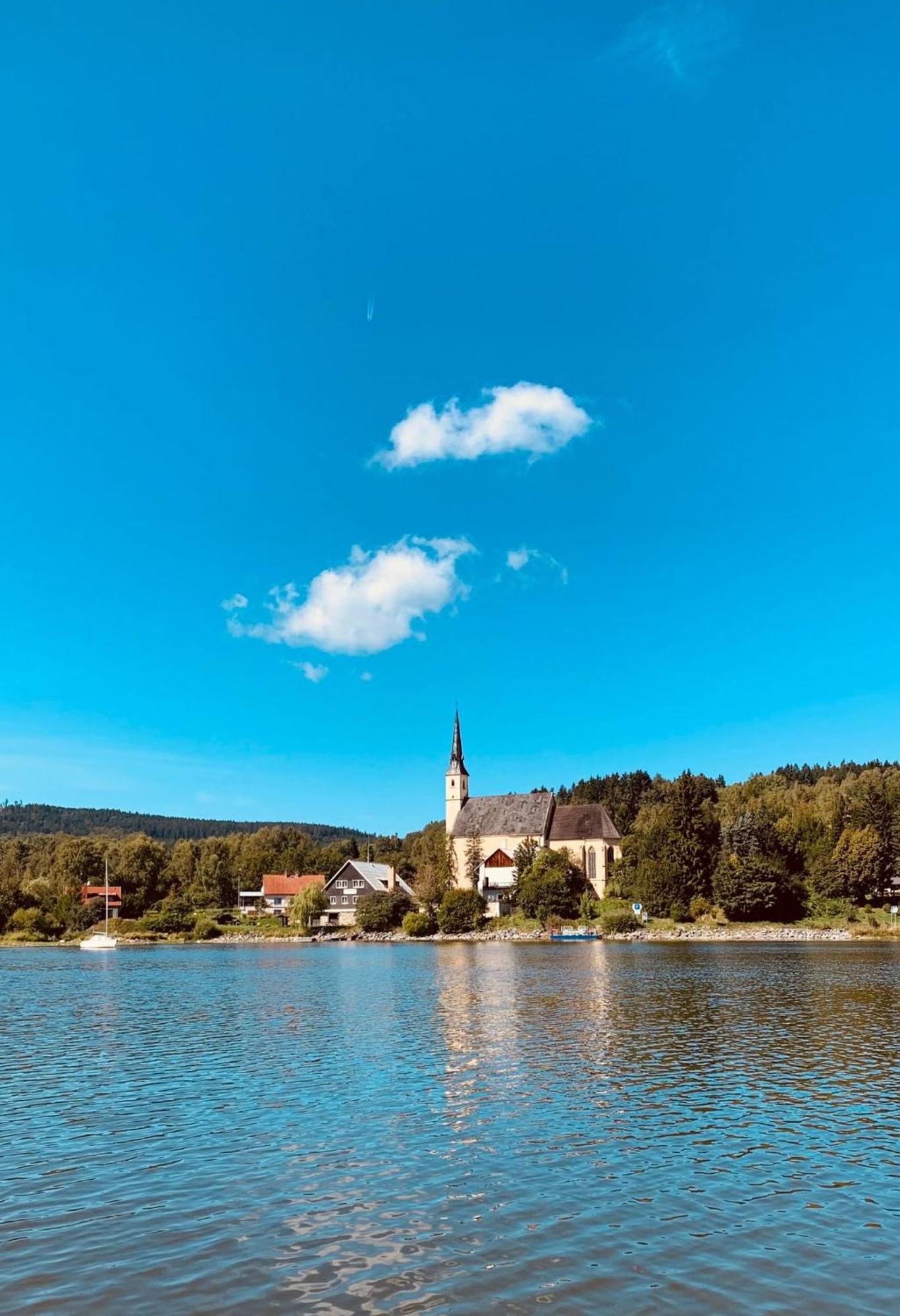 Lipno Beach Apartment Lipno nad Vltavou Dış mekan fotoğraf